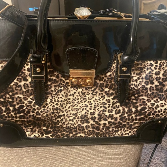 Costume Patent leather purse - Picture 3 of 4